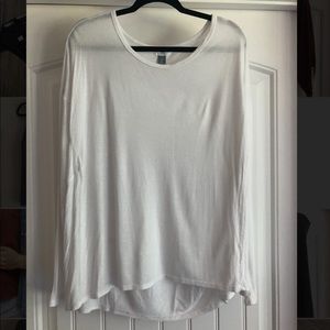 White long sleep tee